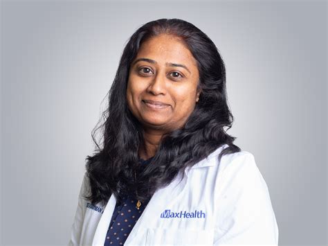 Dr. Deepa Subramanian MD